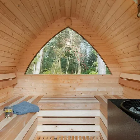 Beautiful In With Sauna *