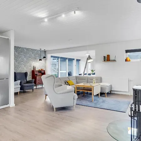 Beautiful In With Sauna Farvang