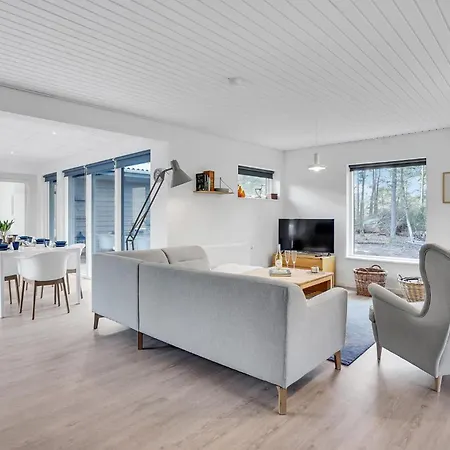 Beautiful In With Sauna