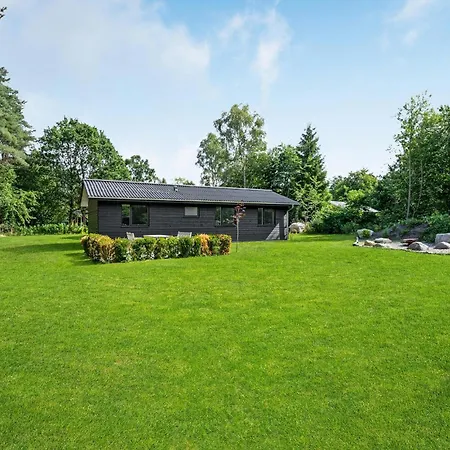 Holiday home Beautiful In With Sauna Farvang