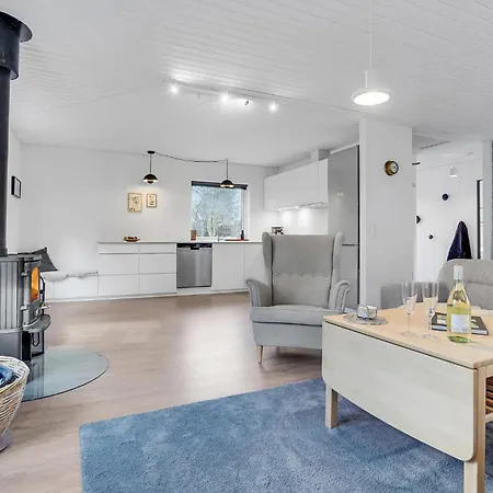 Beautiful In With Sauna Holiday home